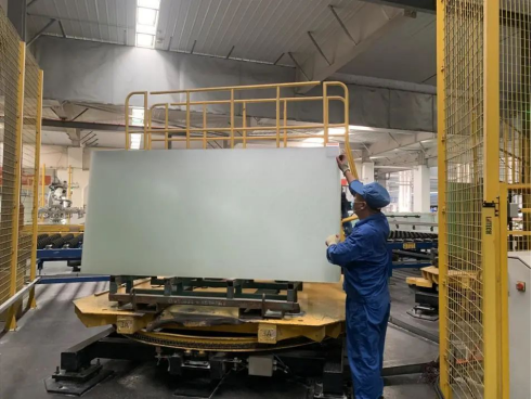 同心戰“疫”，守護月圓——安彩高科打響疫情防控和安全生產“雙線戰疫”