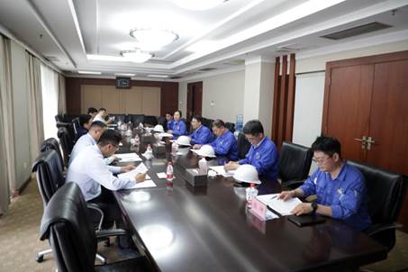 打造向上向前第一象限生力軍 錘煉甘于做人做事作難、受苦受累受屈的企業(yè)家隊伍——河南投資集團黨委書記、董事長劉新勇蒞臨安彩高科開展主題教育調研